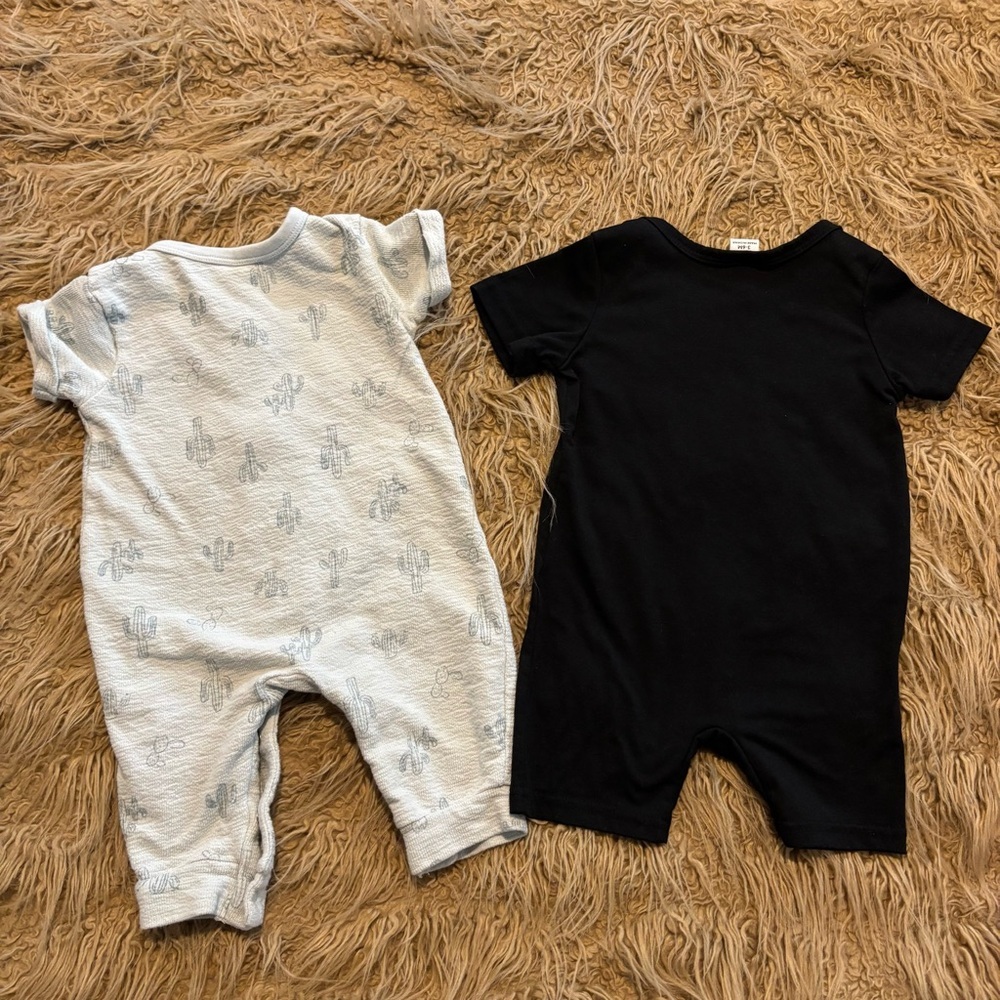 Southwest Baby Rompers Mint Green Cactus & Black “Howdy” Spring Summer Lot 3-6mo - Picture 8 of 10